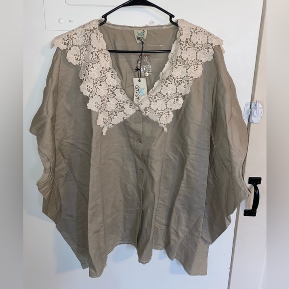 Jaded Gypsy Lace Collar Linen Shirt - Picture 2 of 8